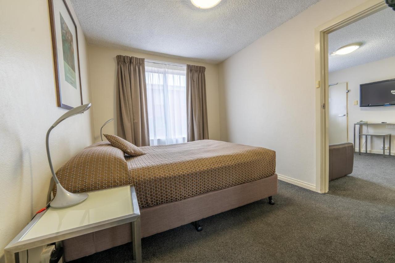 Forrest Hotel & Apartments Canberra Ngoại thất bức ảnh