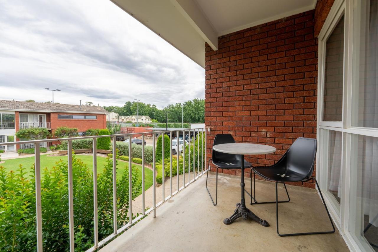 Forrest Hotel & Apartments Canberra Ngoại thất bức ảnh